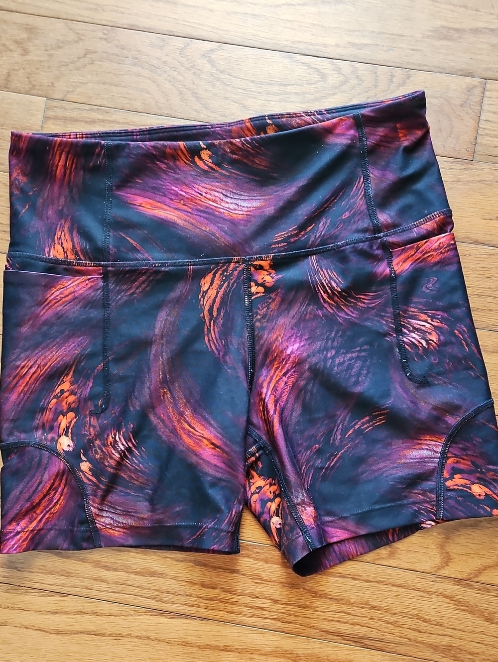 XERSION Women's BIKE SHORTS SZ L